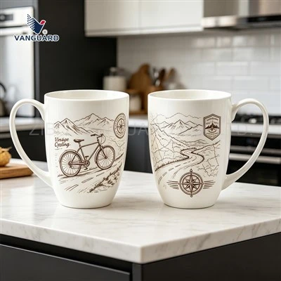 Taza de capuchino blanca
