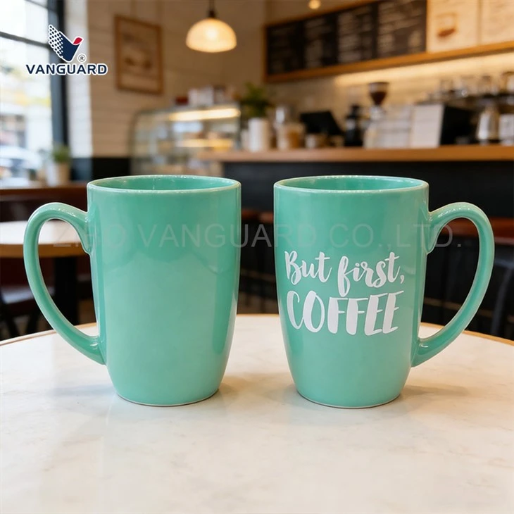 Taza de cerámica azul Tiffany